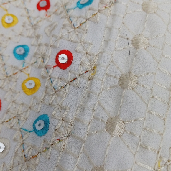 ROMEO & JULIET COUTURE Sequin Embellished Embroidered High Rise Dressy Shorts 27 - Picture 3 of 14